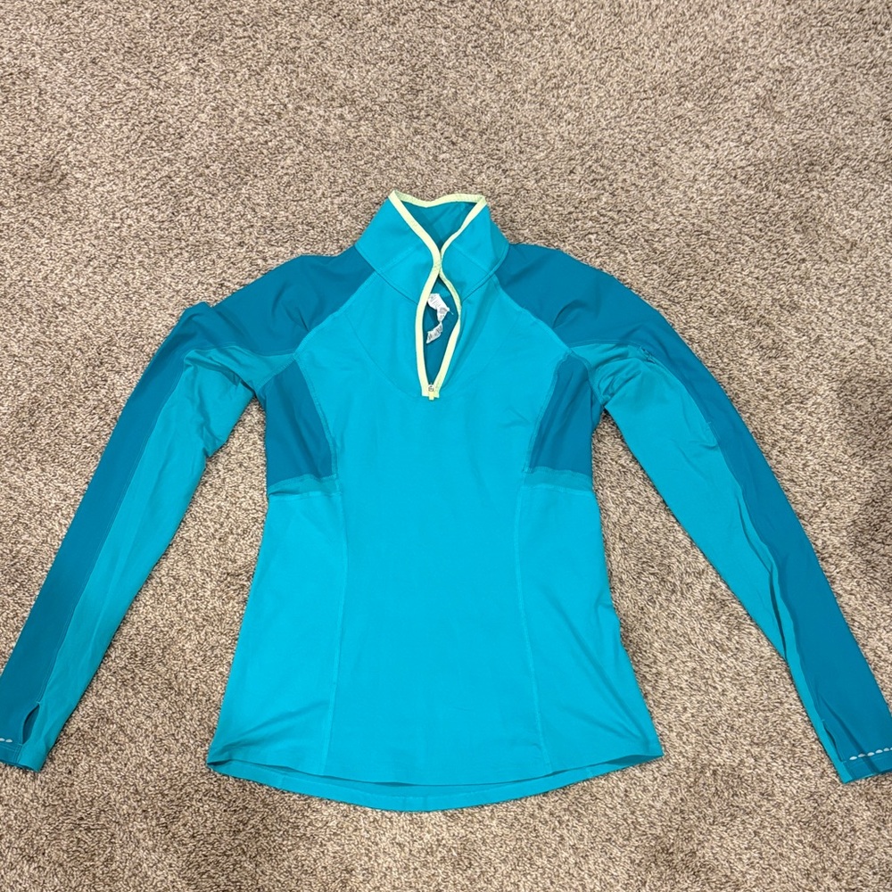 Lululemon Athletica Turquoise and Lime Long Sleeve Top